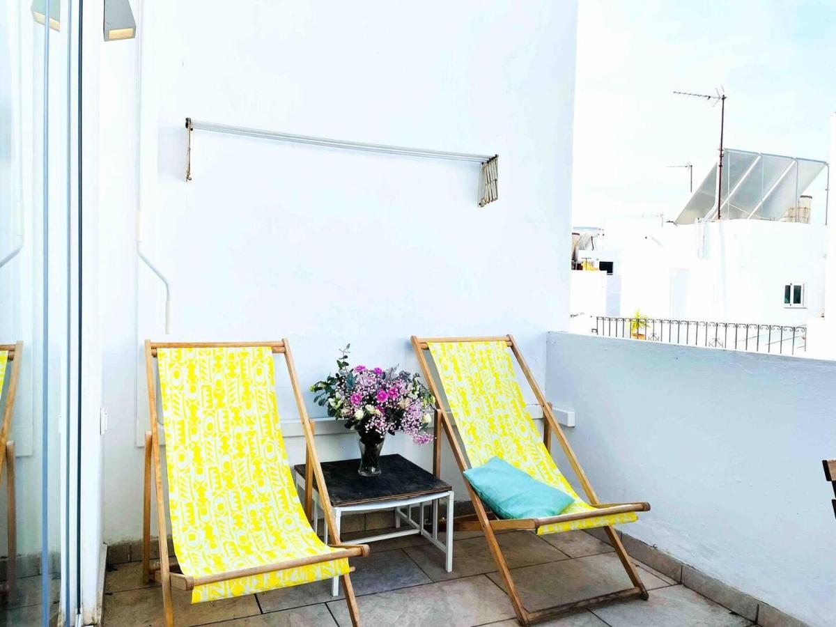 Apartamentos Alazul Jrj โกนิล เด ลาฟรอนเตรา ภายนอก รูปภาพ