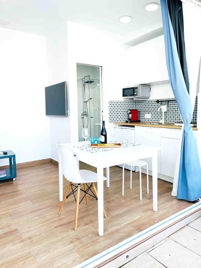 Apartamentos Alazul Jrj โกนิล เด ลาฟรอนเตรา ภายนอก รูปภาพ