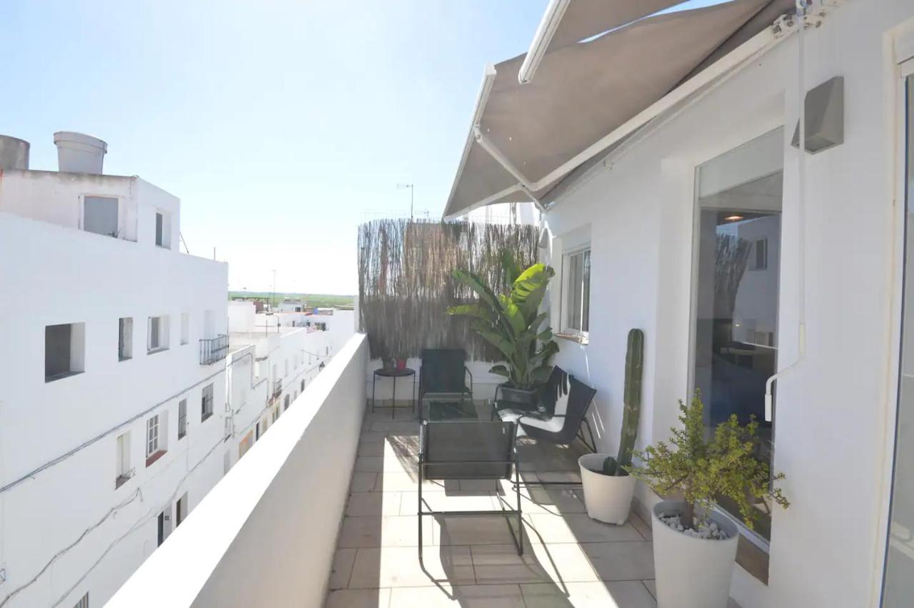 Apartamentos Alazul Jrj โกนิล เด ลาฟรอนเตรา ภายนอก รูปภาพ