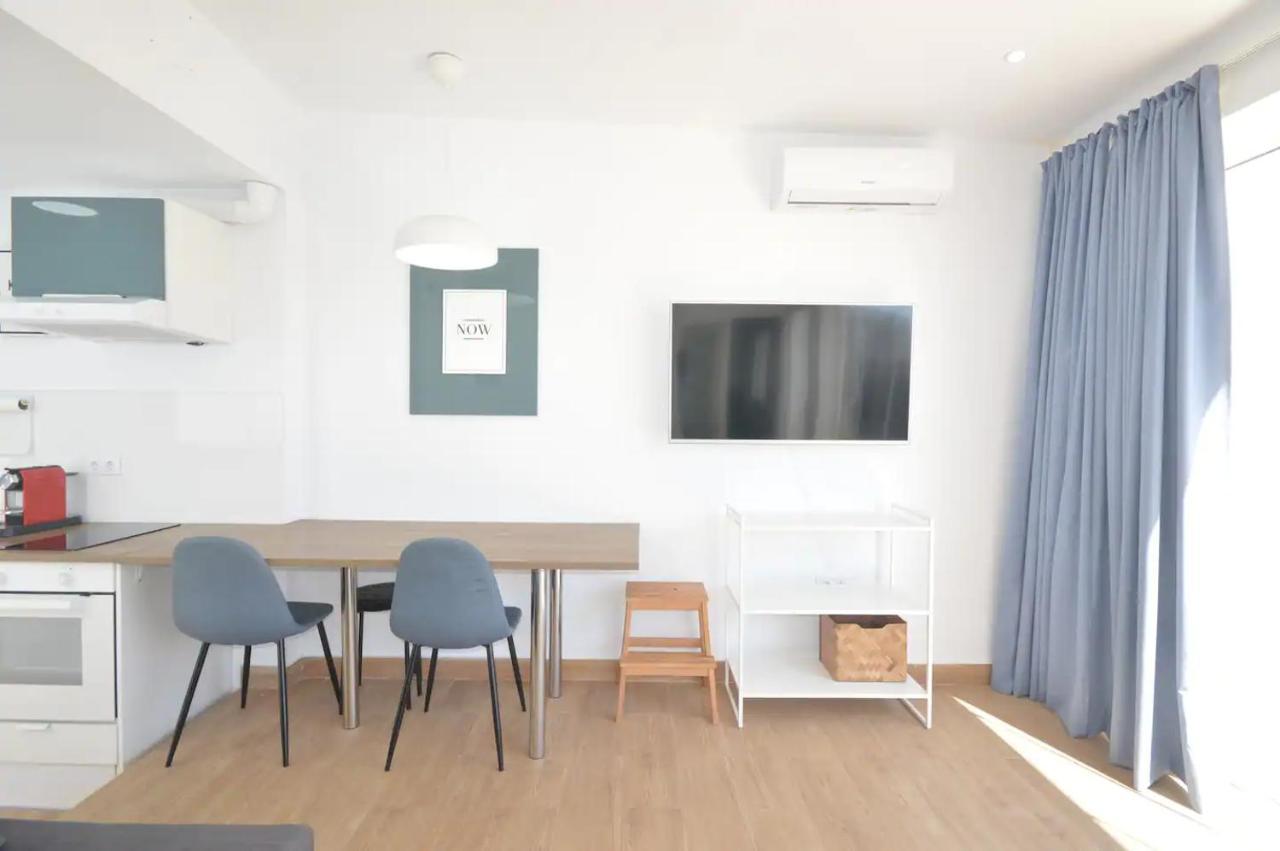 Apartamentos Alazul Jrj โกนิล เด ลาฟรอนเตรา ภายนอก รูปภาพ