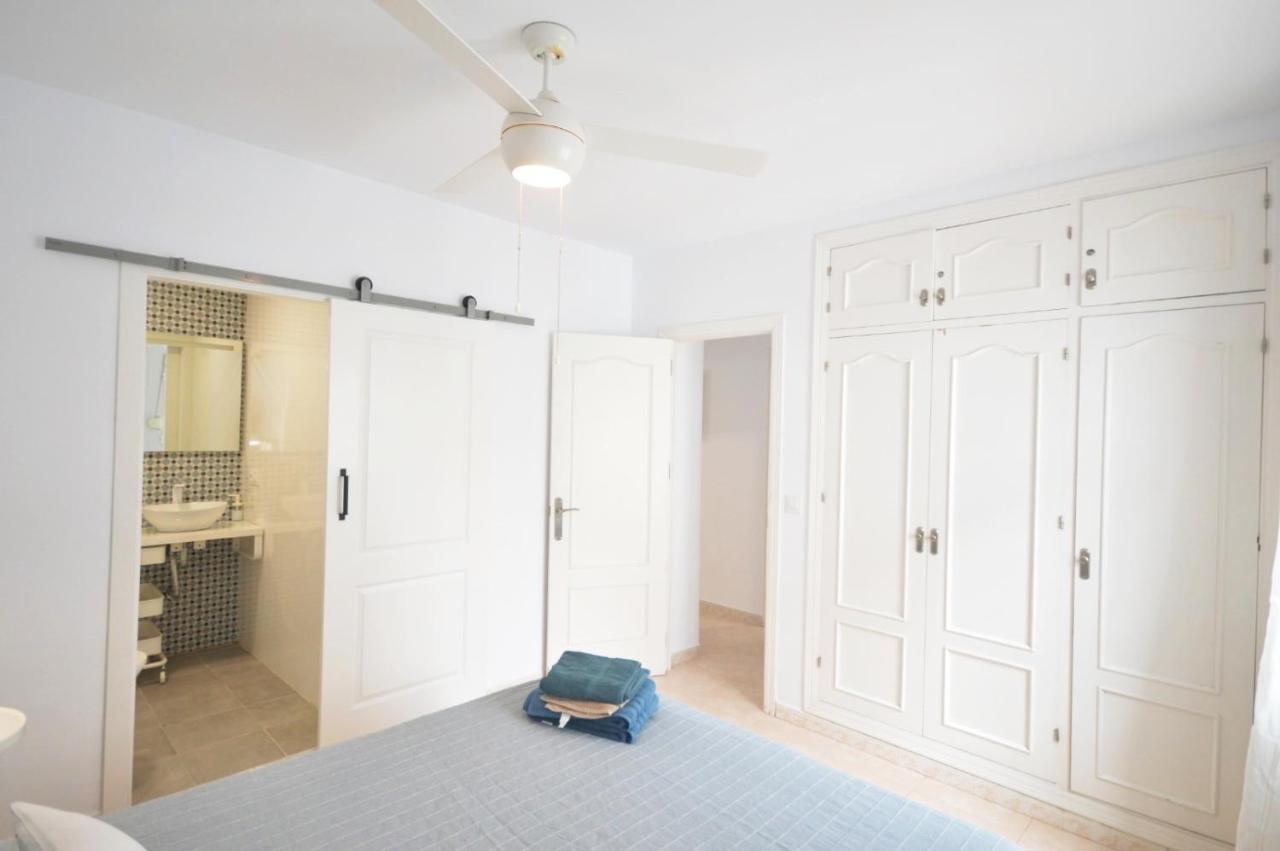 Apartamentos Alazul Jrj โกนิล เด ลาฟรอนเตรา ภายนอก รูปภาพ