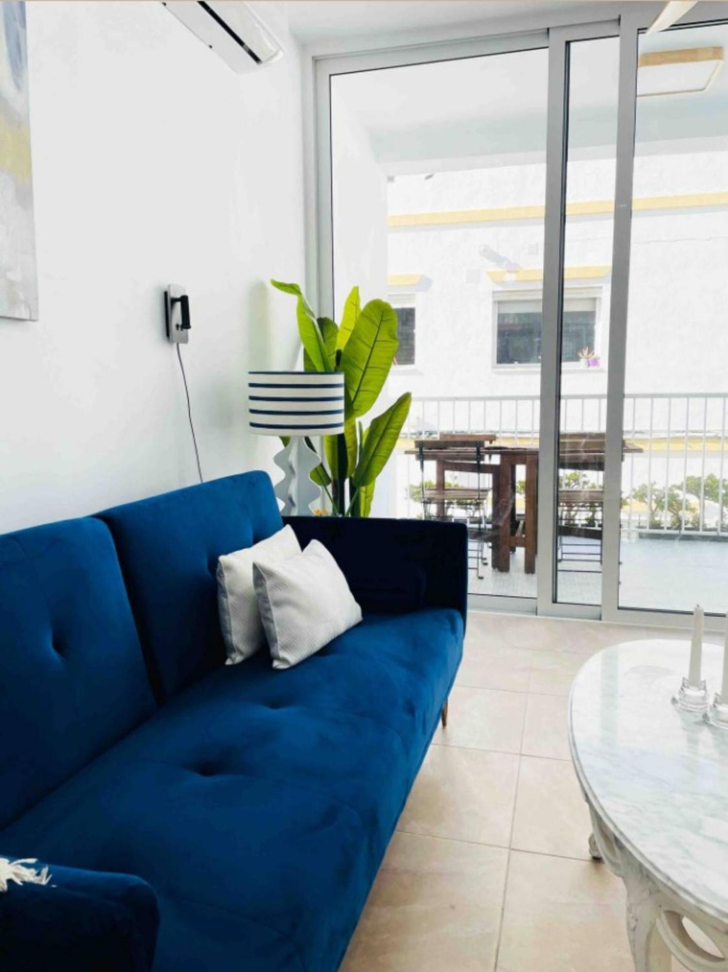 Apartamentos Alazul Jrj โกนิล เด ลาฟรอนเตรา ภายนอก รูปภาพ