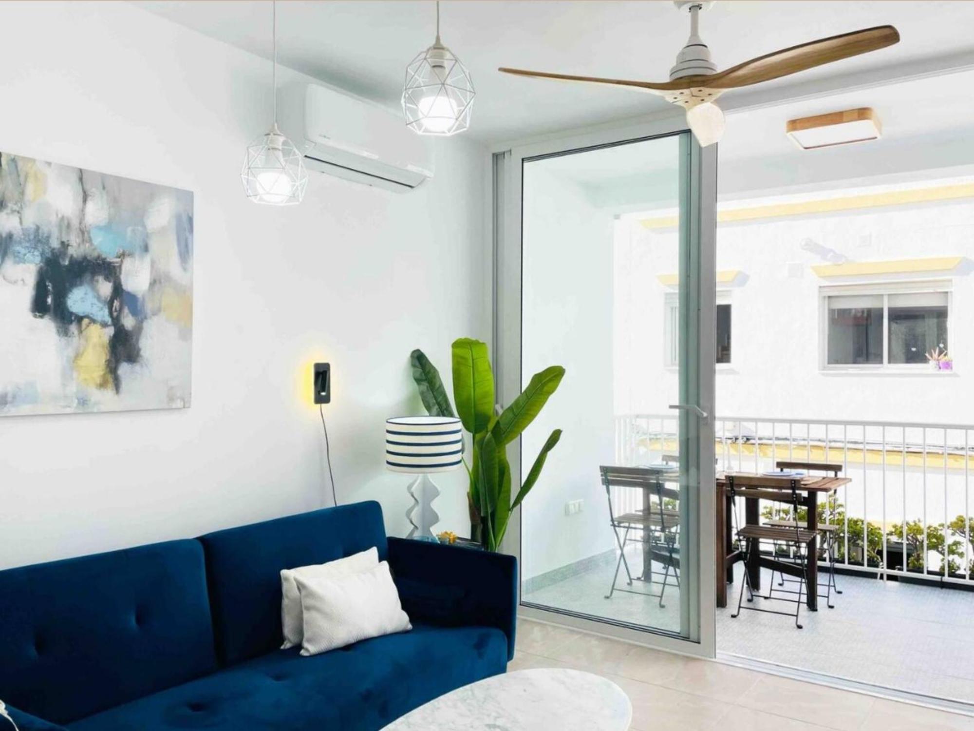 Apartamentos Alazul Jrj โกนิล เด ลาฟรอนเตรา ภายนอก รูปภาพ