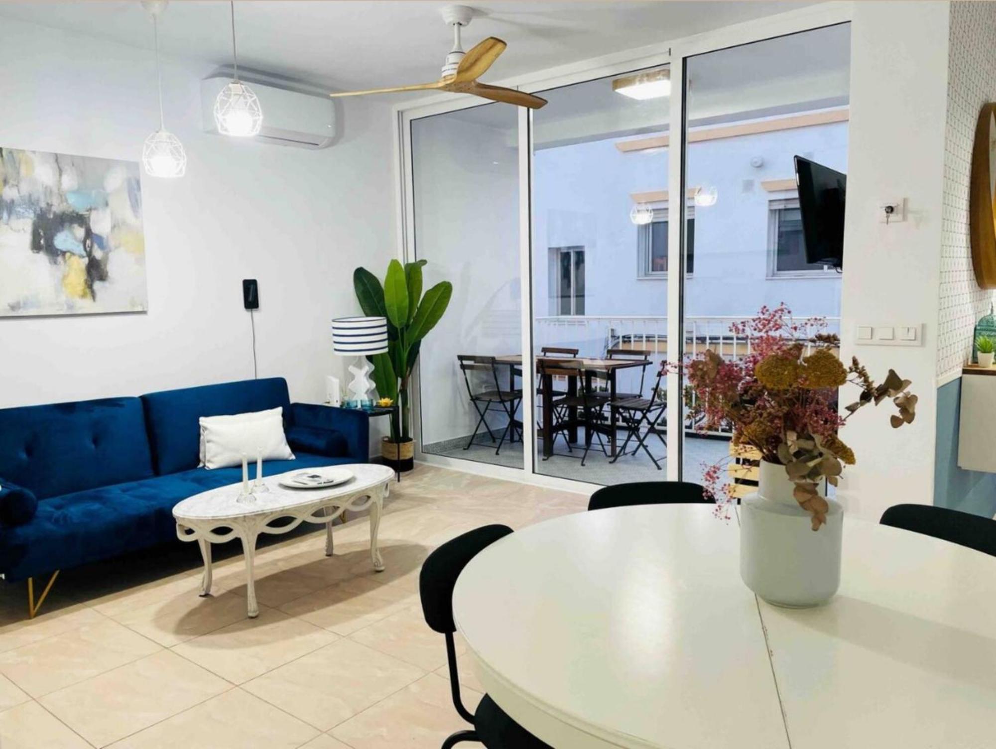 Apartamentos Alazul Jrj โกนิล เด ลาฟรอนเตรา ภายนอก รูปภาพ